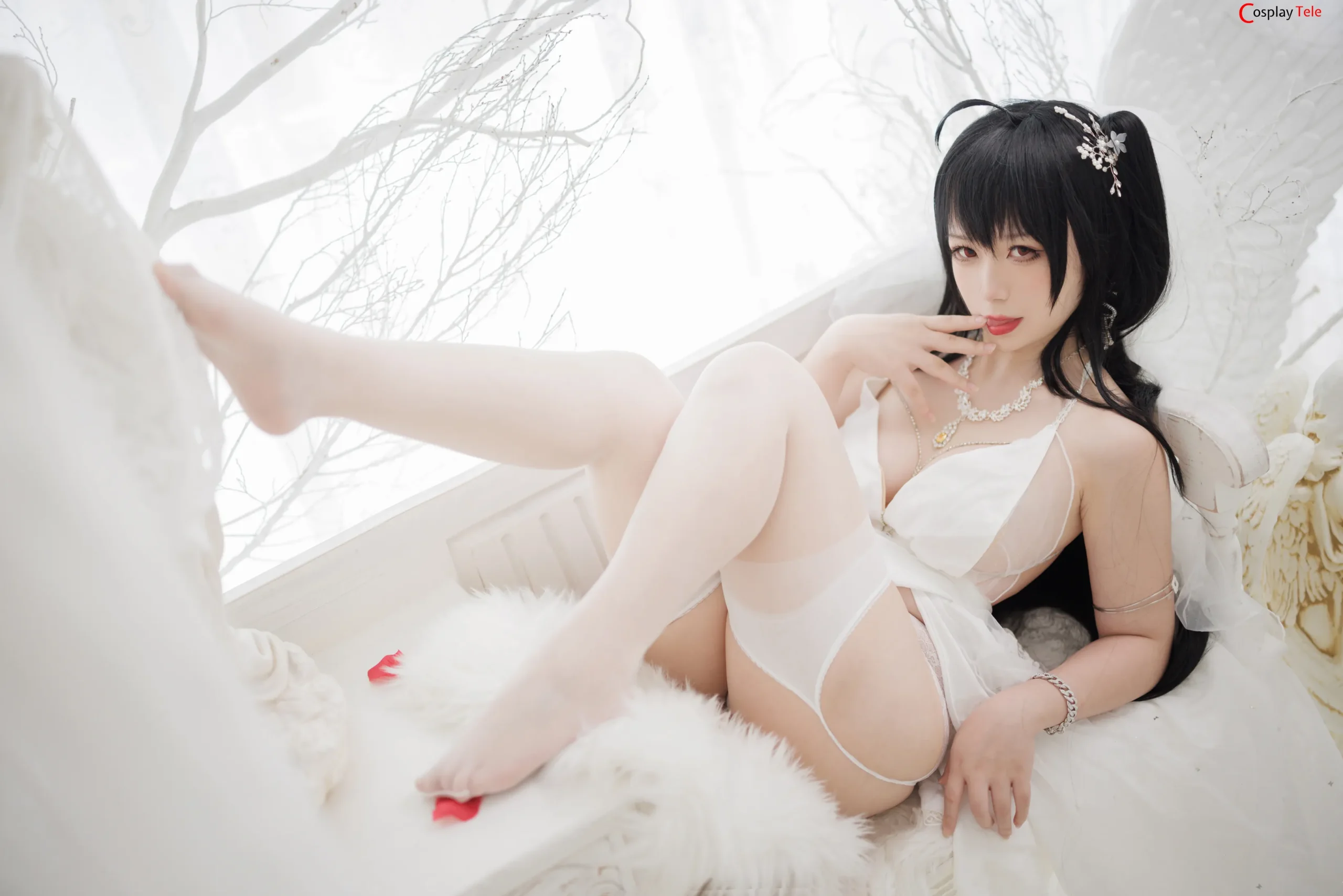Sakura_FF cosplay Taiko Bride – Azur Lane (1)_result