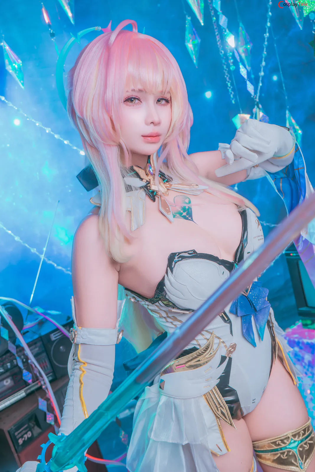 Pyoncos (ピオン) - Aemeath Wuthering Waves — Photo 11