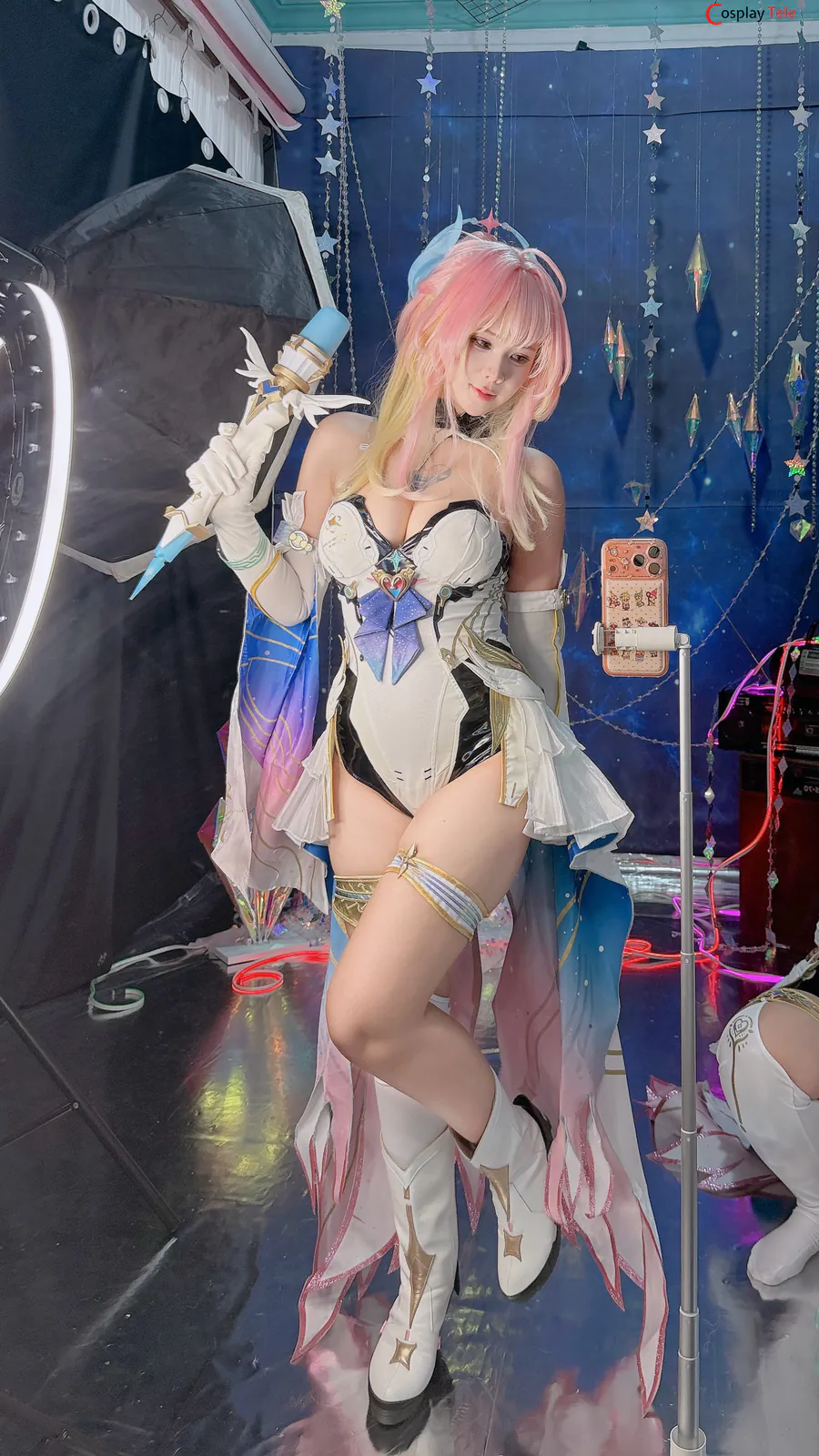 Pyoncos (ピオン) - Aemeath Wuthering Waves — Photo 41